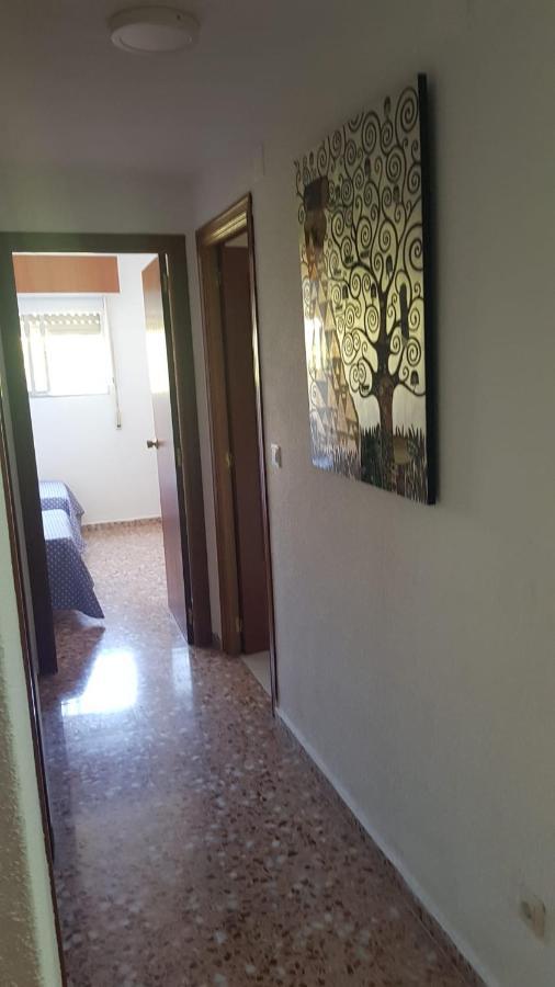 Apartamento En Campello A 250M De La Playa El Campello Luaran gambar